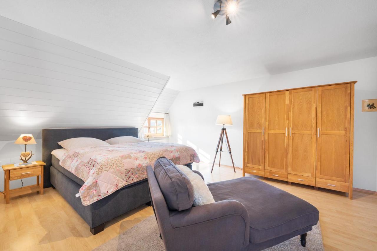 Ferienwohnung Im Hubertushof フェルトベルク エクステリア 写真